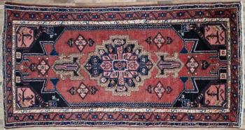 Nahavand persk koberec 206 X 108 cm